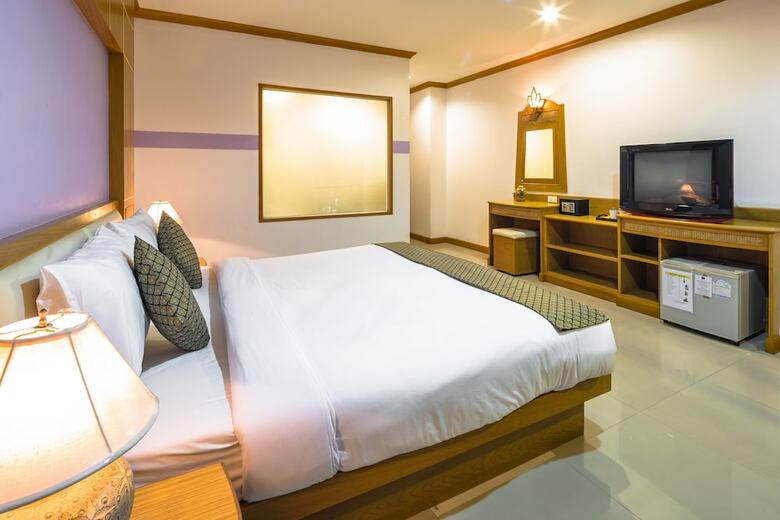 Azure Phuket Hotel
