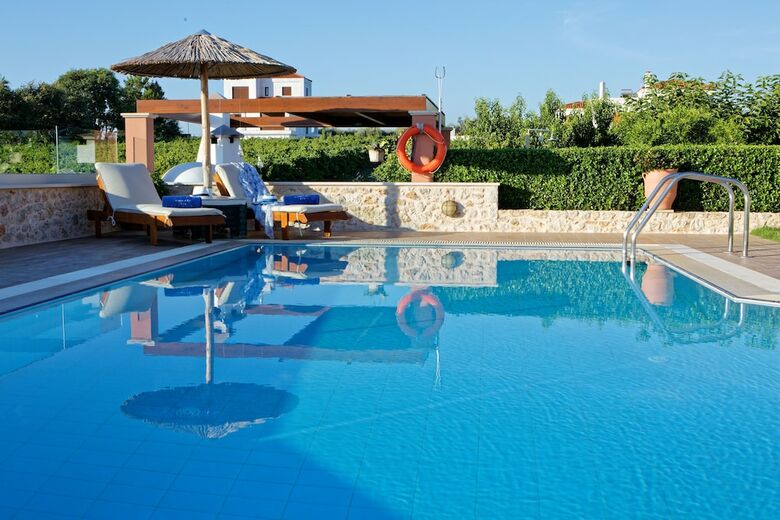Cretan Vineyard Hill Villa Private Pool, Panoramic View, Beautiful Vineyard