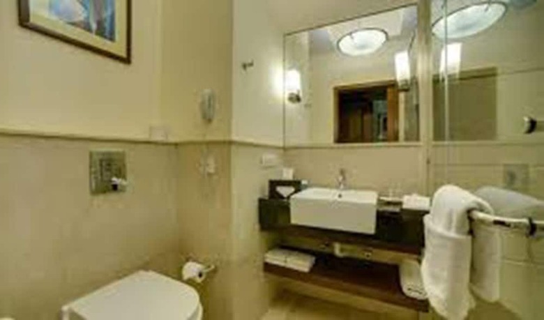 Hotel The Muse Sarovar Portico-kapashera