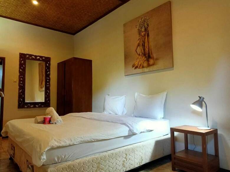 Hotel Si Pitung Village