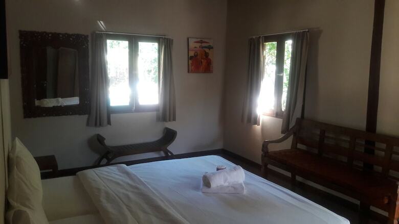 Hotel Si Pitung Village
