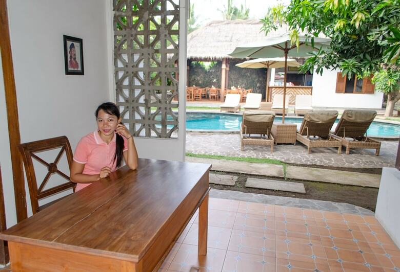Hotel Si Pitung Village