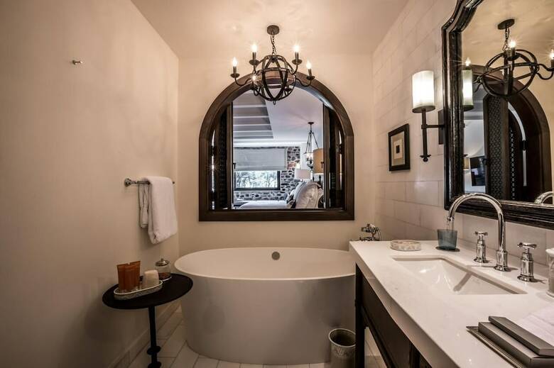 Azul Talavera Hotel