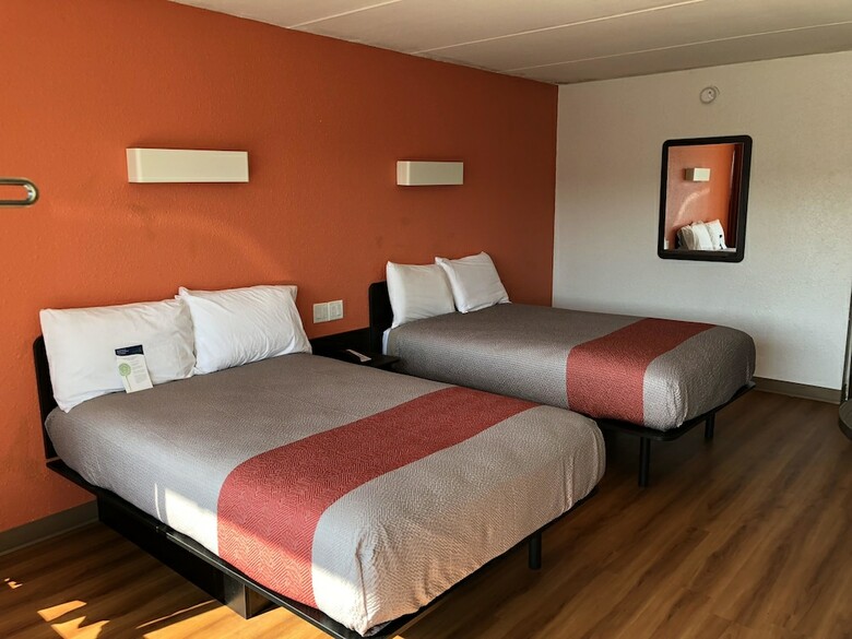 Motel 6 Brunswick, Ga