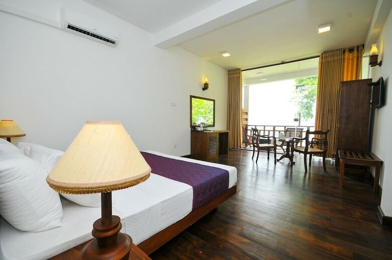 Oga Reach Hotel