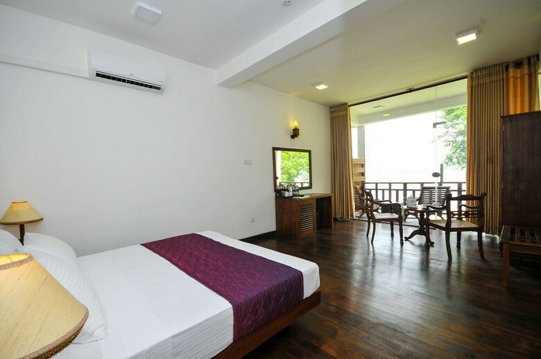 Oga Reach Hotel