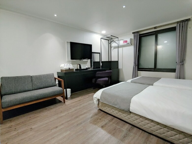Hotel Tong Yeondong Jeju