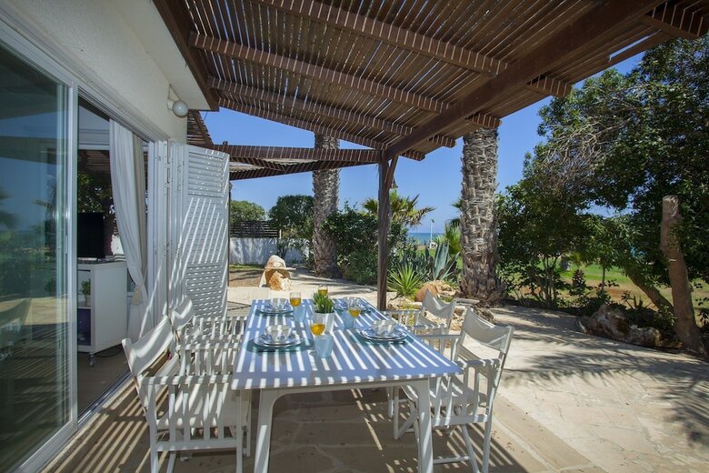 Napa Beachfront Villa
