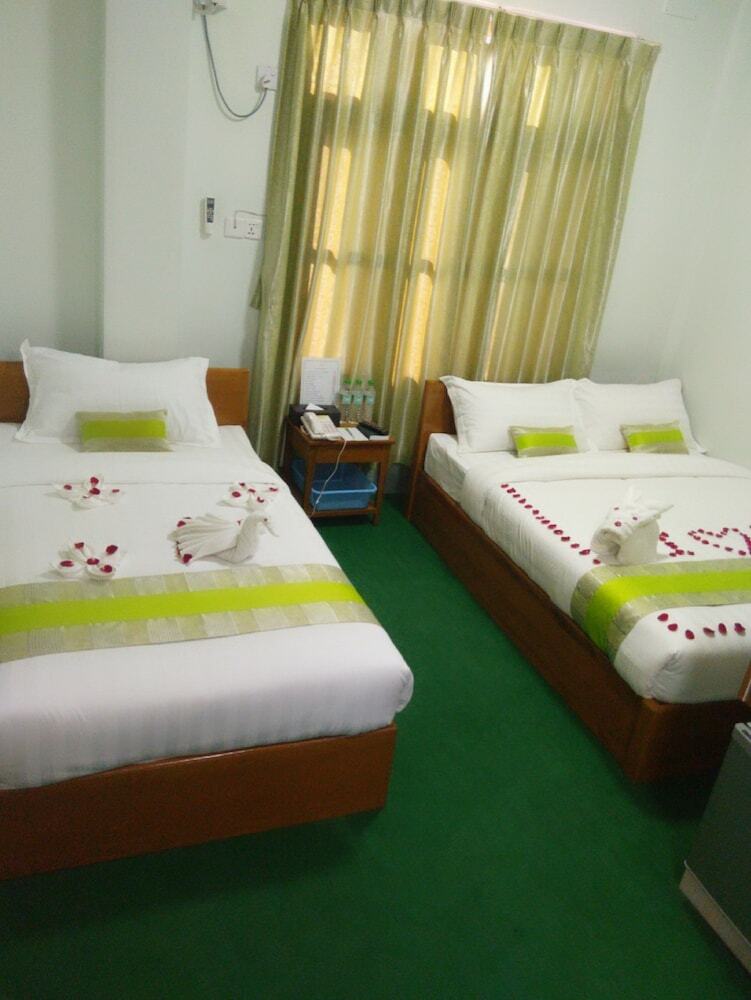 Hotel Green Days Inn