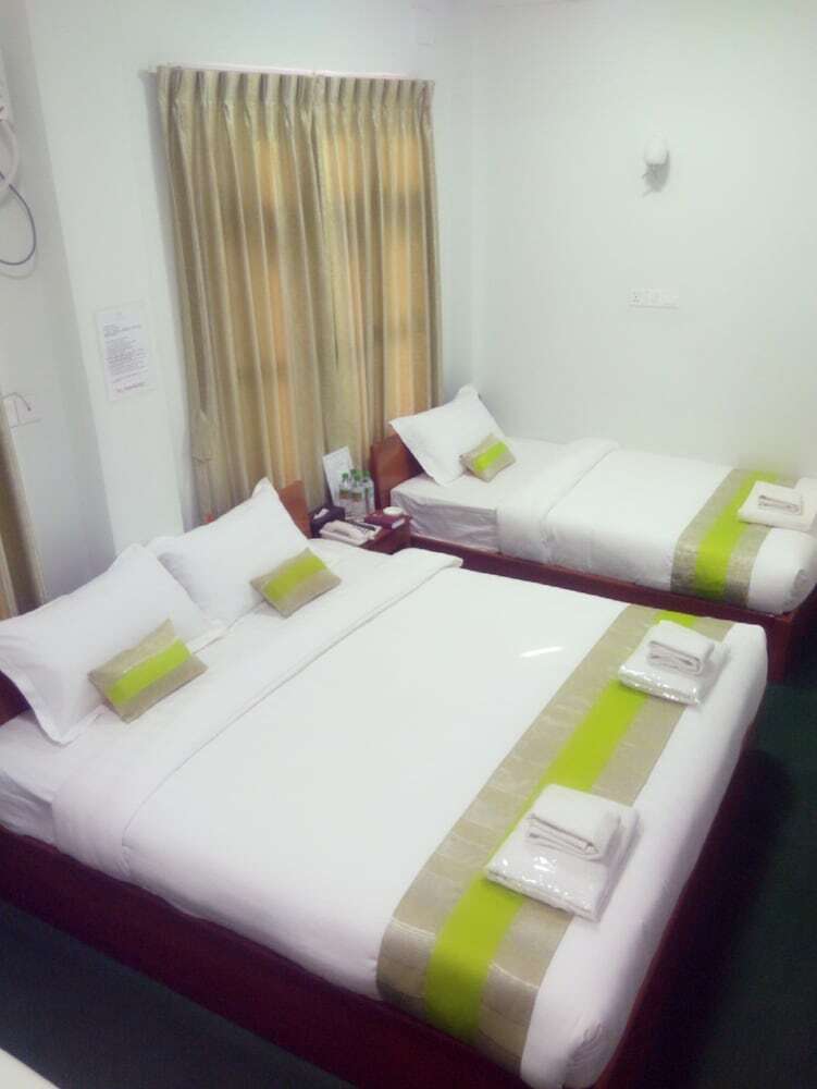 Hotel Green Days Inn