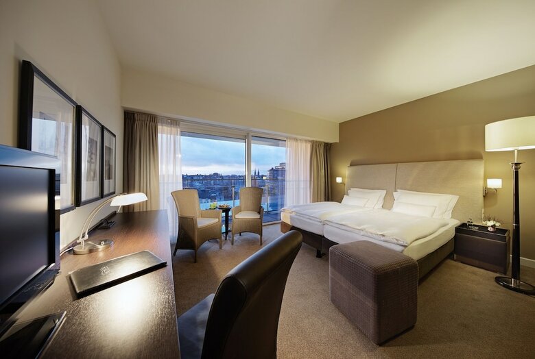 Lindner Wtc Hotel & City Lounge