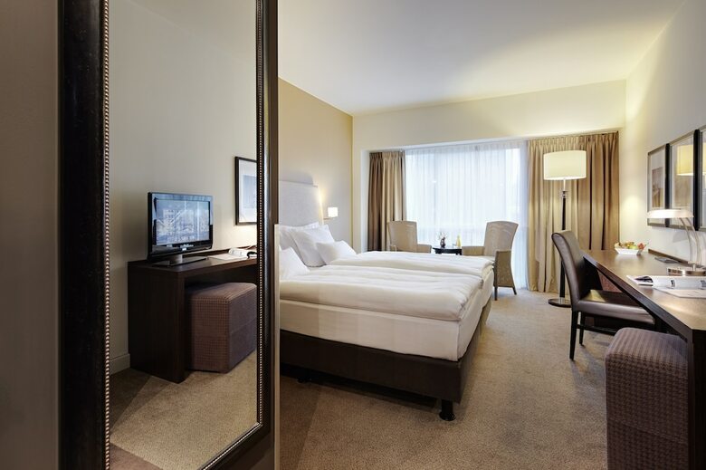 Lindner Wtc Hotel & City Lounge