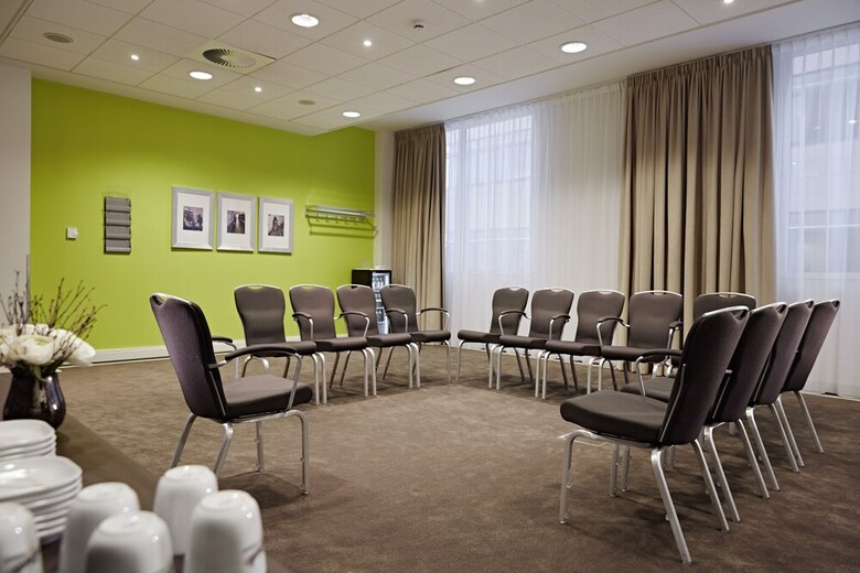 Lindner Wtc Hotel & City Lounge