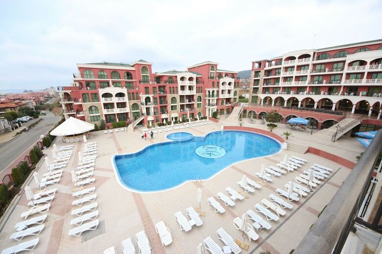 Menada Saint George Apartments
