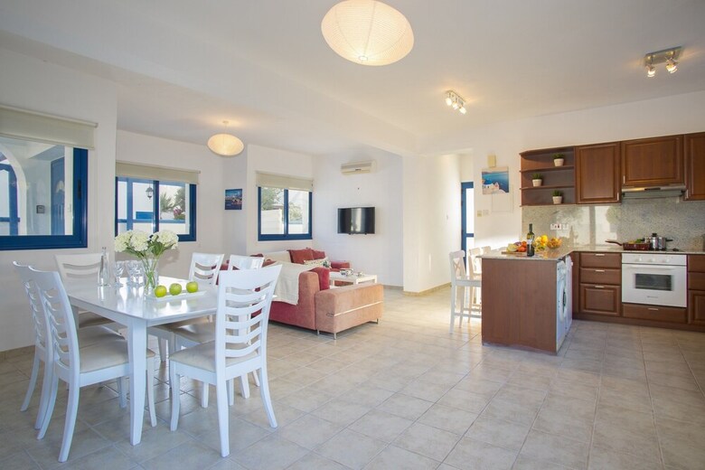 Villa Nicol 31