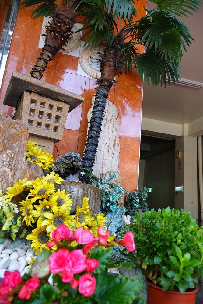 East Commercial Affairs Hotel