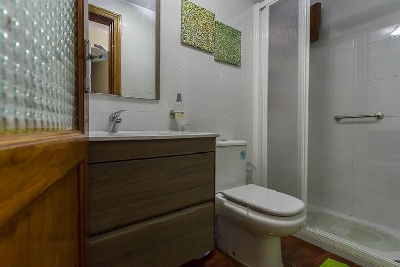 Villa Con Piscina Privada Jard�n By Lightbooking