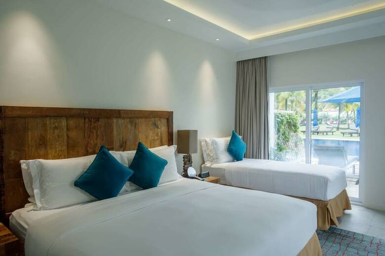 Hotel Cove Resort Palau