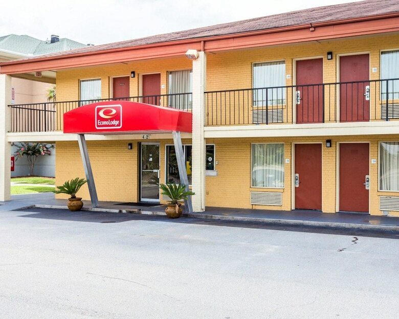 Motel Econo Lodge Coliseum