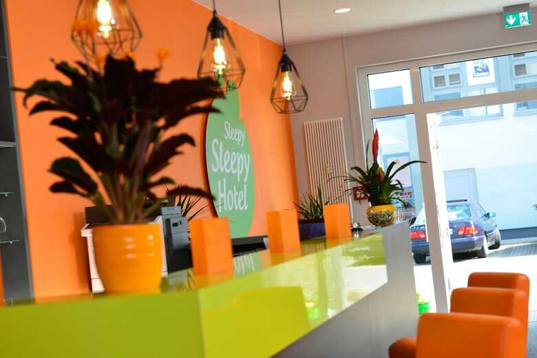 Sleepysleepy Hotel Gie�en
