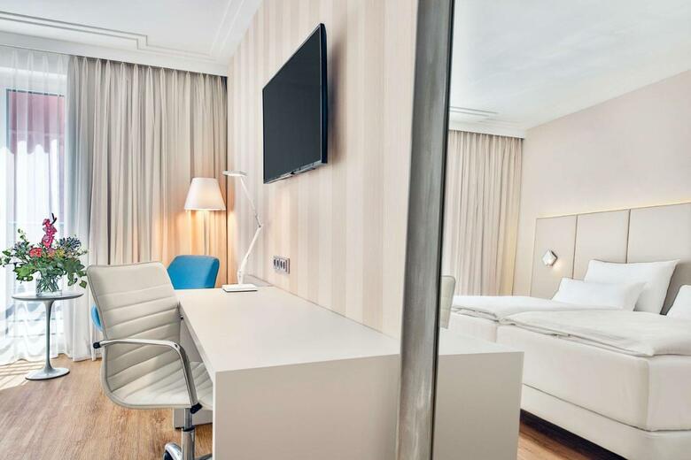 Hotel Moxy Vienna Airport