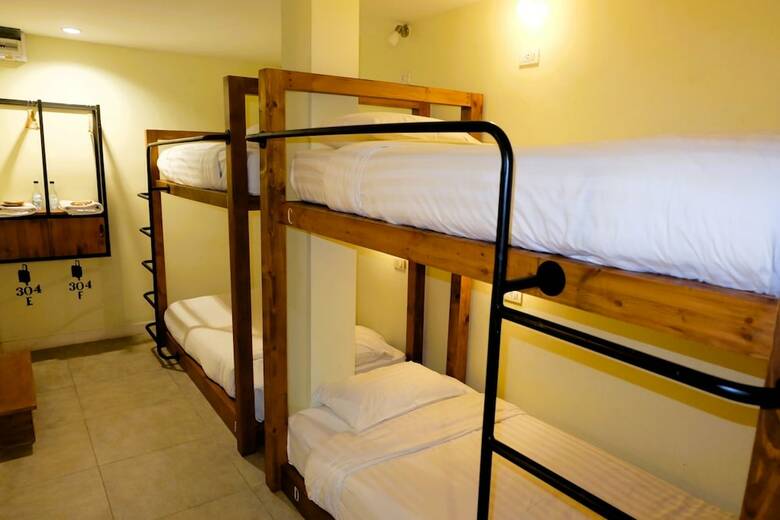 Hotel Siri Poshtel Bangkok