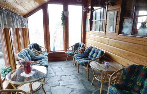 Holiday Home Eikelandsosen Ragnhildstveit II