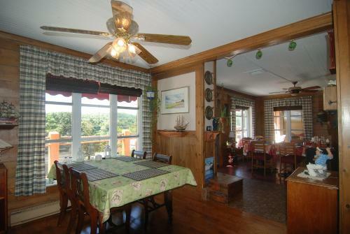 Bed & Breakfast Capitainerie Du Passant