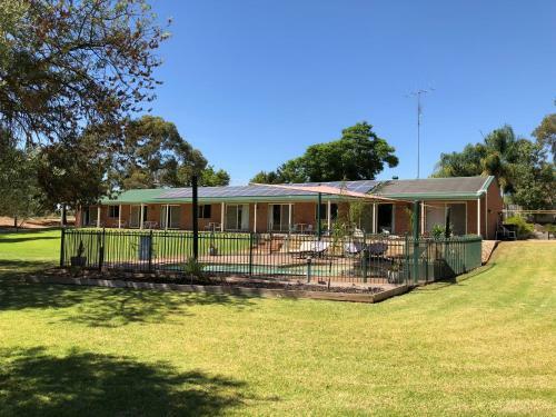 Motel Bullanginya Lodge