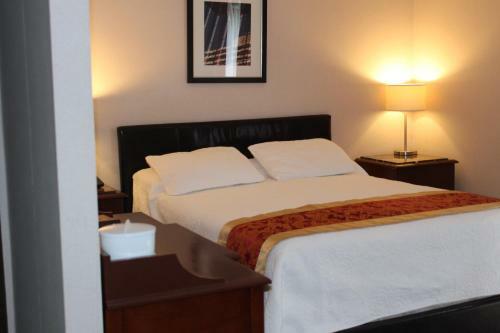 Le Capri Motel Et Suites