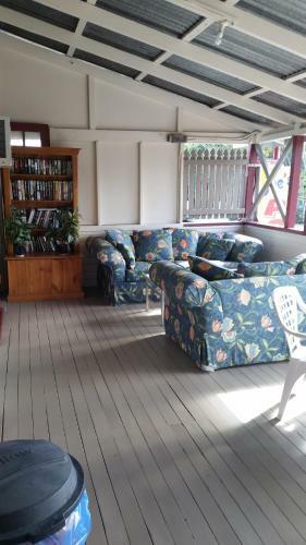 Joes Waterhole Hotel