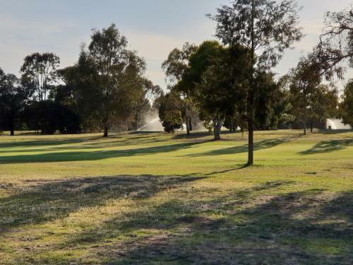 Barooga Golf View Motel