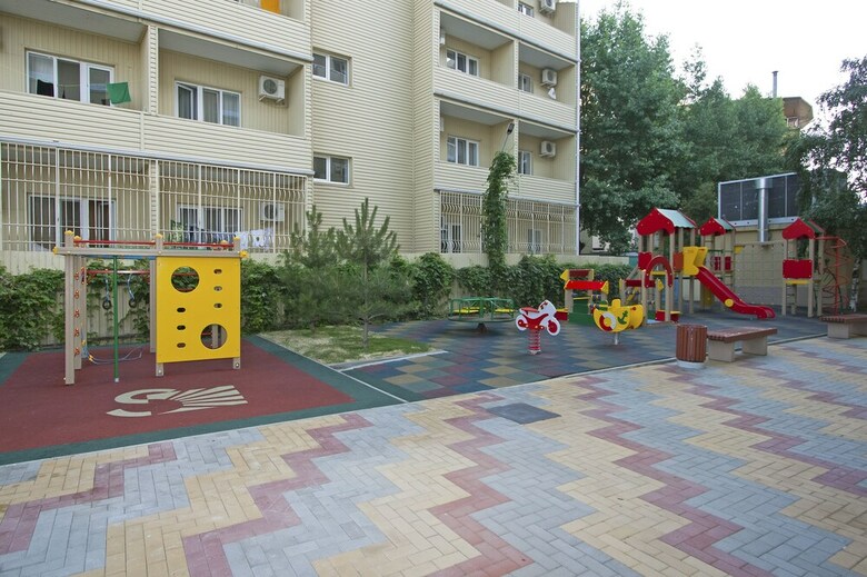 Hotel Sunmarinn Resort