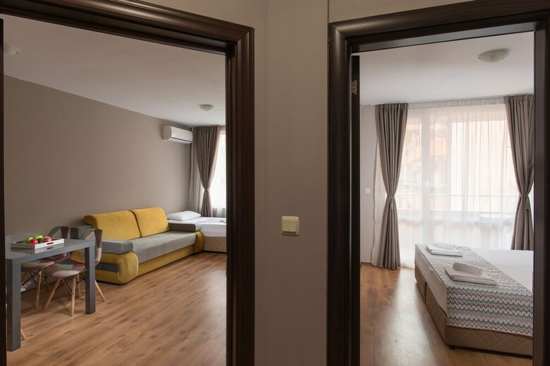 Apartamentos Marina Beach Hotel