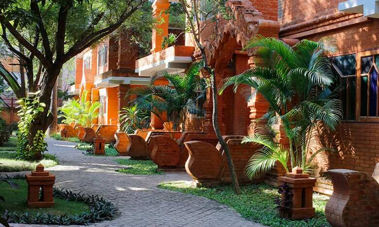 Ananta Bagan Hotel