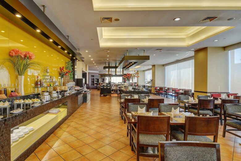 Grand Continent International Hotel