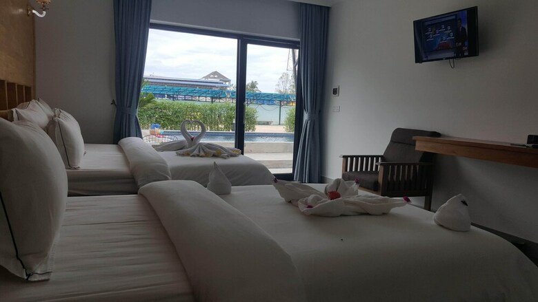 Hotel Sandy Clay Bungalows