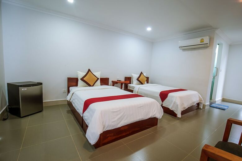 Hotel Sandy Clay Bungalows