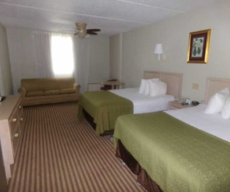 Hotel Reagan Resorts Inn