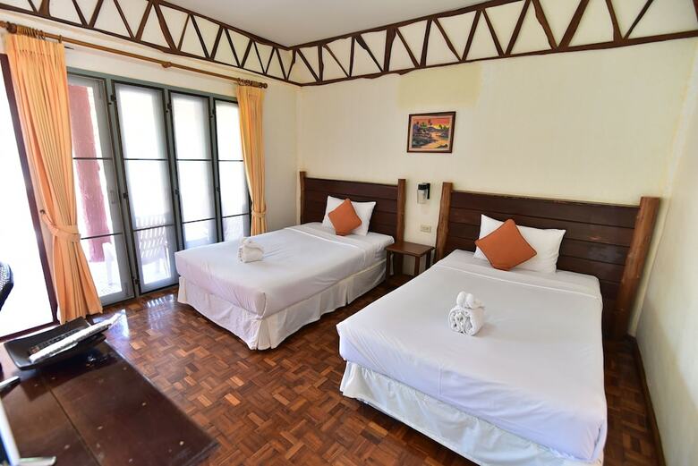 Hotel Koh Ngai Resort Trang