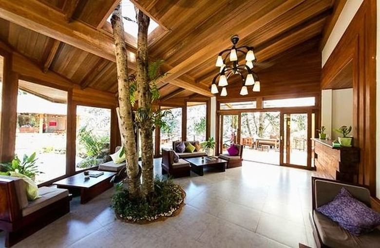Hotel Mayura Hill Resort