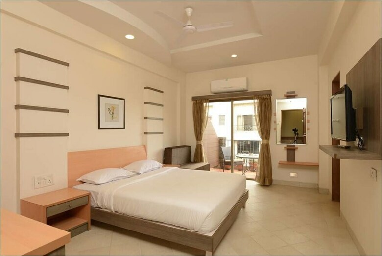 Hotel Crystal County Resort