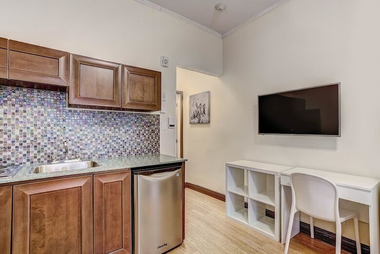 Apartamentos Destination Stays Montreal Downtown