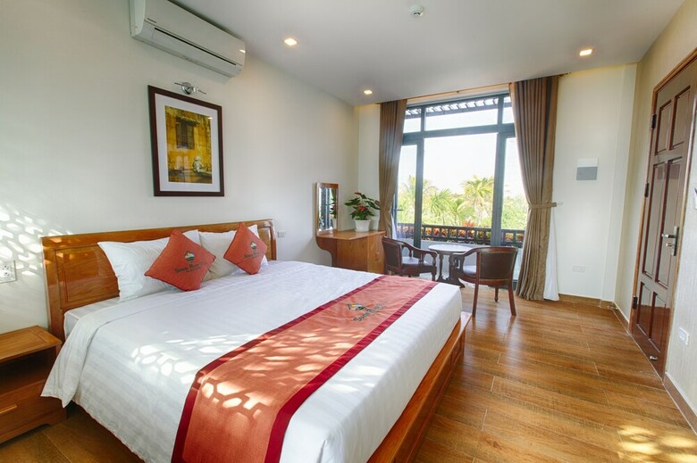 Hotel Serene River Villa