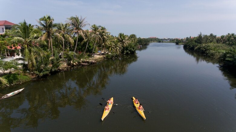 Hotel Serene River Villa