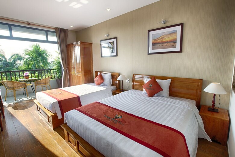 Hotel Serene River Villa