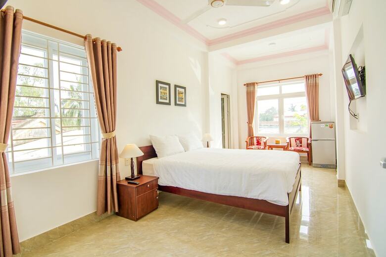 Hotel Hung Do Beach Homestay