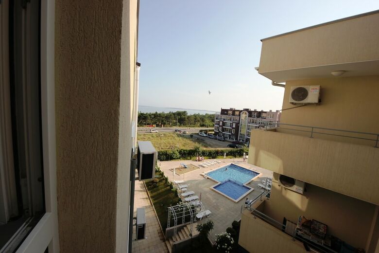 Menada Butterfly Apartments
