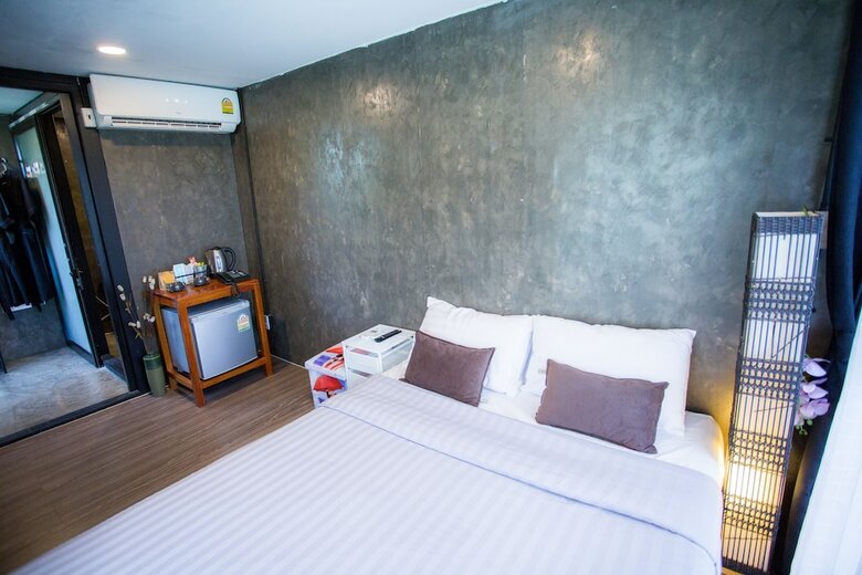 Hotel Bluemoon Riverside Resort