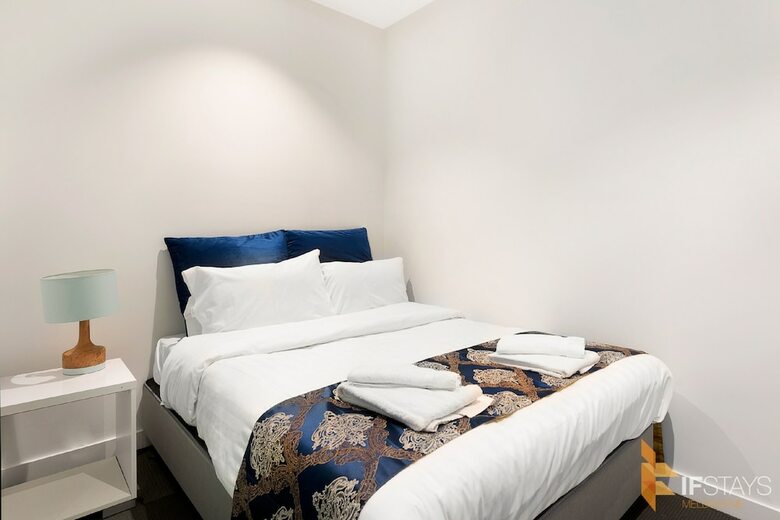 Ifsuites (Ifstays) Upper West Side Apartment